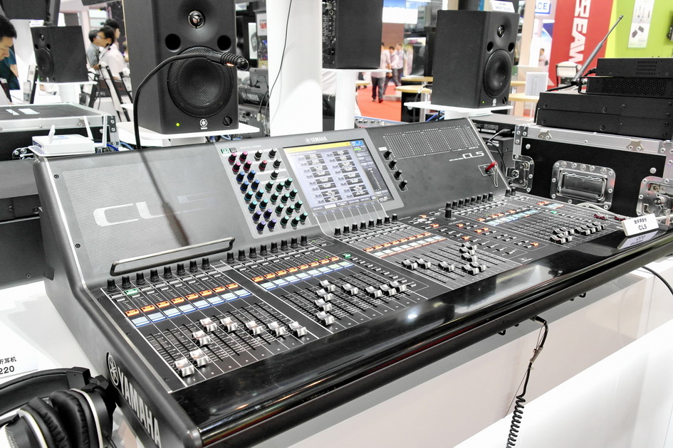 摩斯国际专业音响新产品亮相PALM EXPO 2013展会 